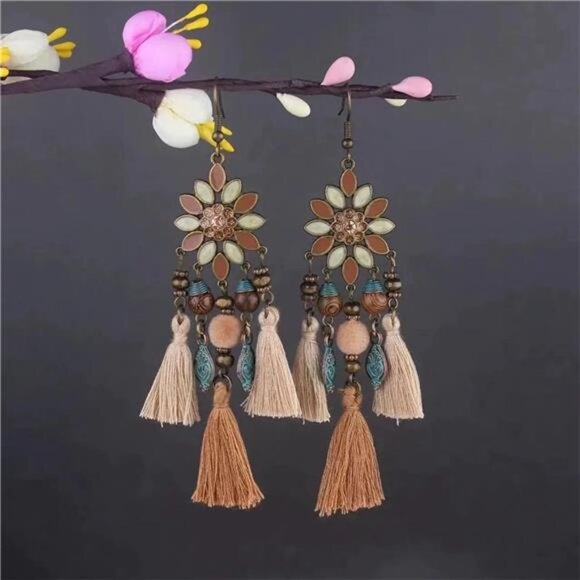 Boho Dreamcatcher Dangle Earrings | Feather Tassel Vintage Bohemian Jewelry - Picture 6 of 8